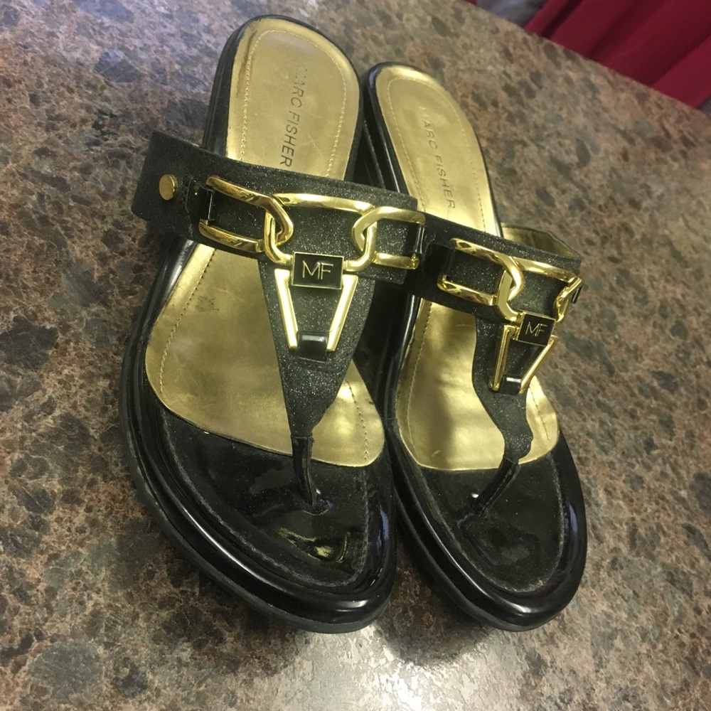 Marc Fisher Black Patent Thong Sandals with Gold Accents